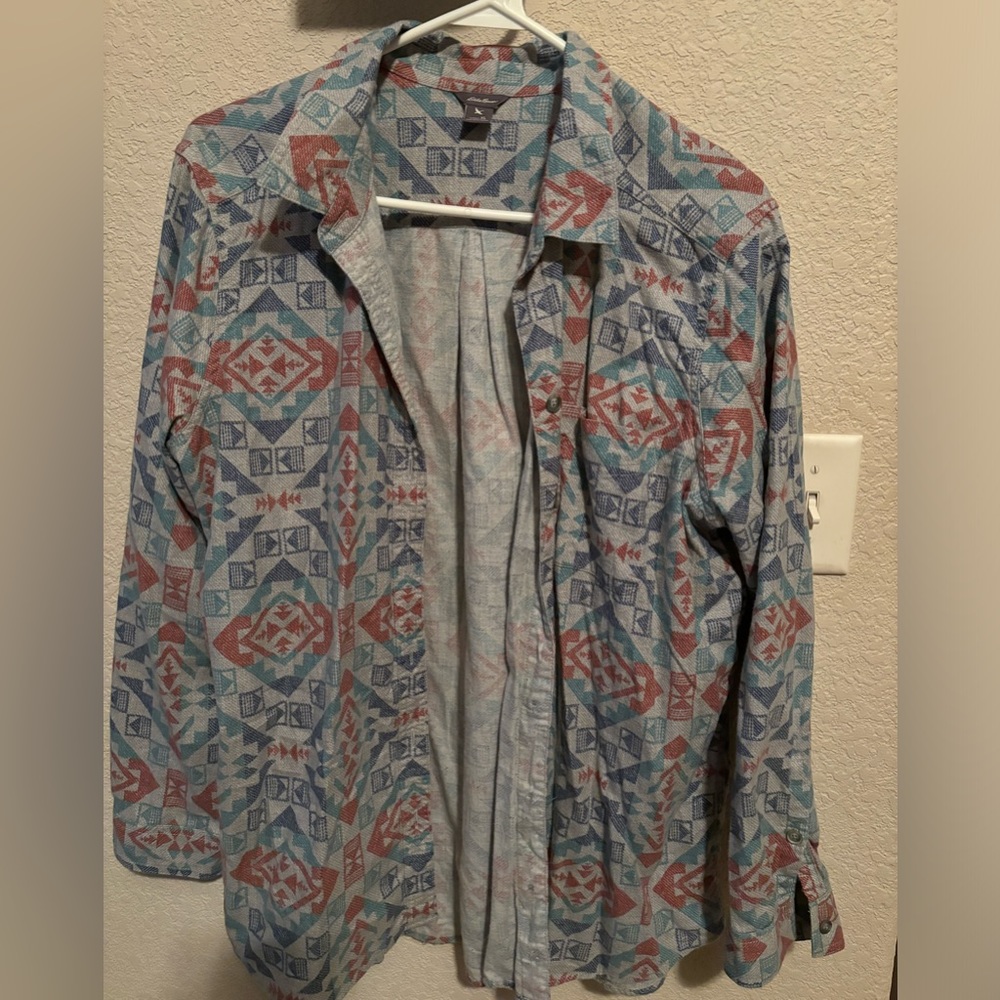Women’s Button Up
